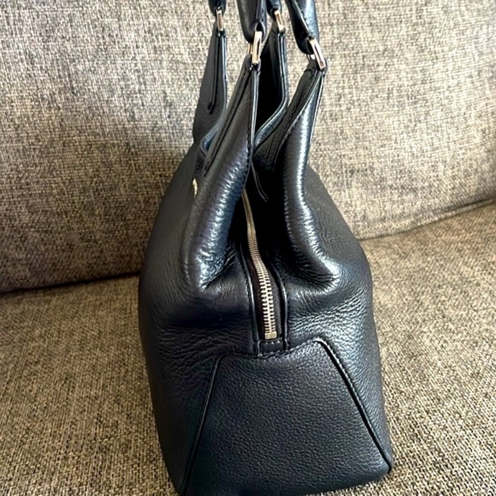 Black Michael Kors Shoulder Bag - Picture 4 of 13